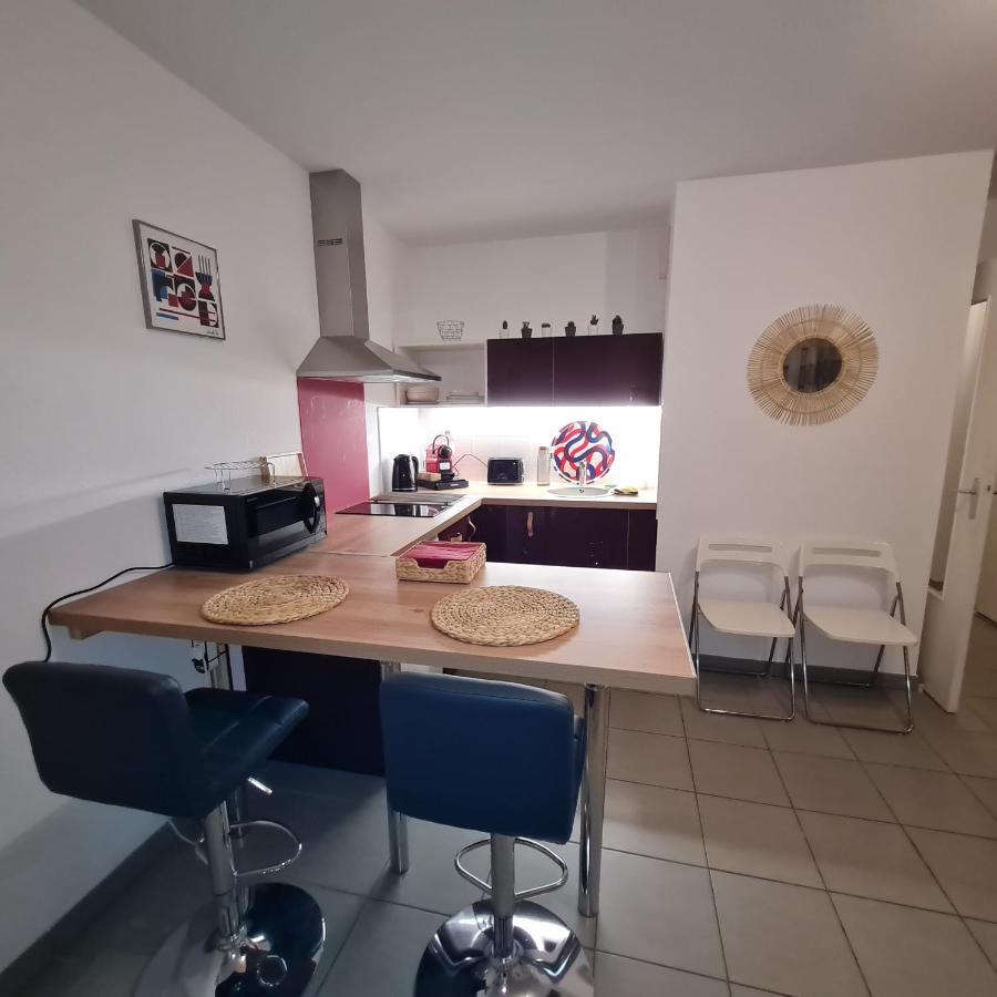 Apartmán Beau Studio Tout Confort Au Calme Avec Parking . Villeurbanne Exteriér fotografie